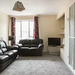 31 Hampton Drive